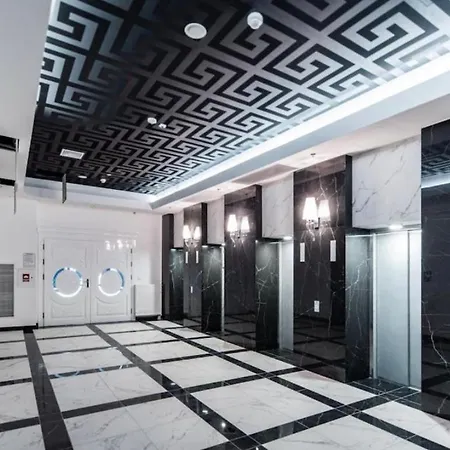 Hanza Tower 23 Pool & Appartement *